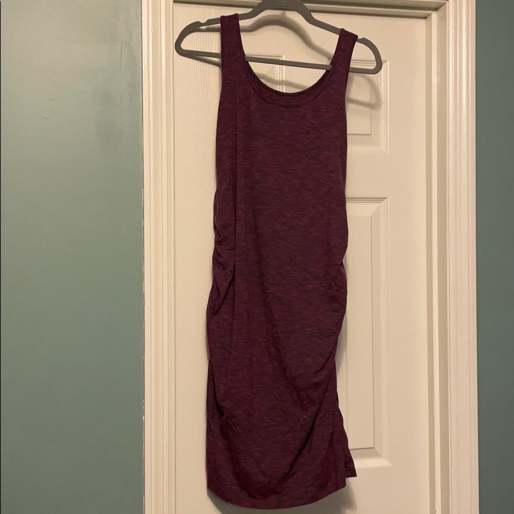 Sleeveless maternity dress